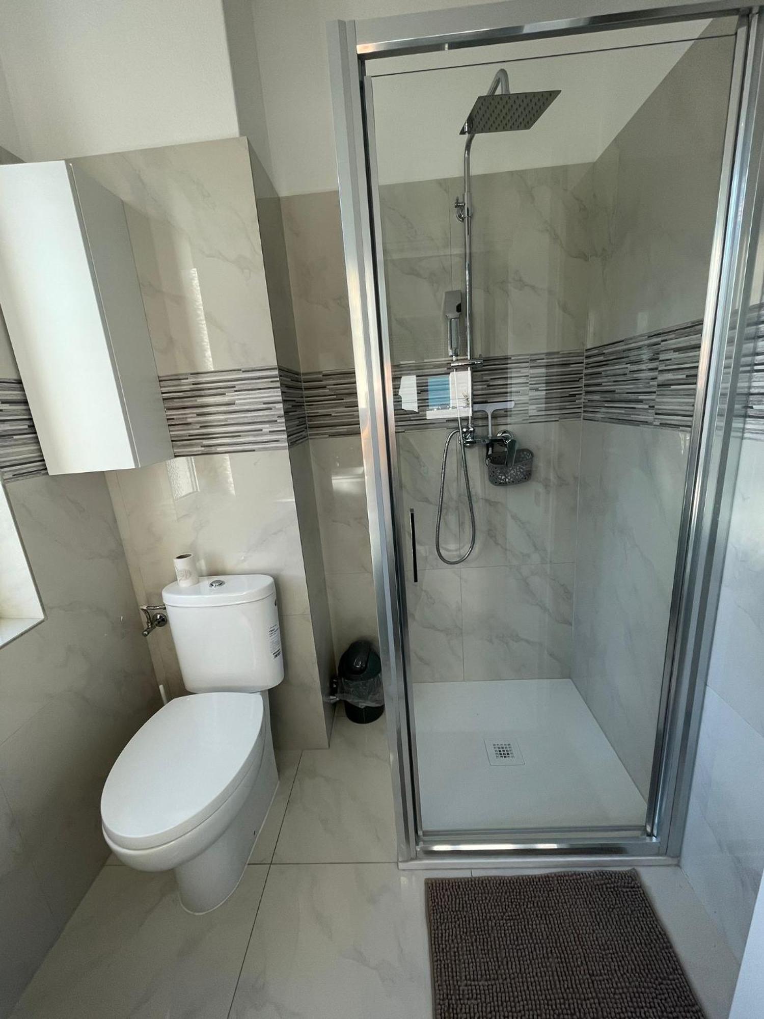 *Veranda'S Rooms* - Free Parking In Central لوغانو المظهر الخارجي الصورة